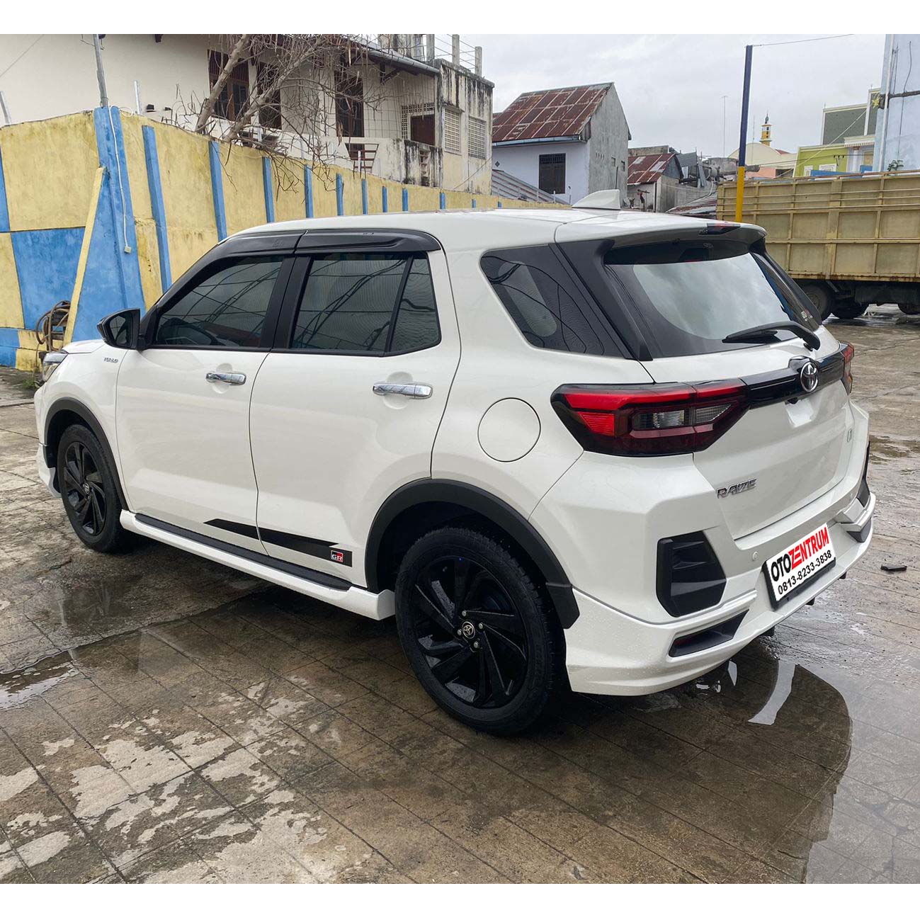 RAIZE 1.0T GR A/T - DM 1308 BM 3